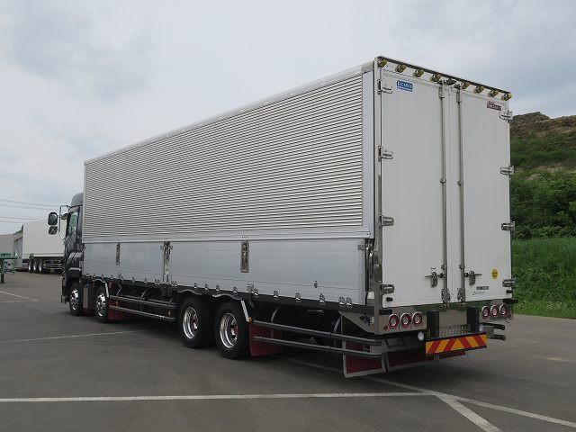 Isuzu GIGA 2018-07 8311126-3