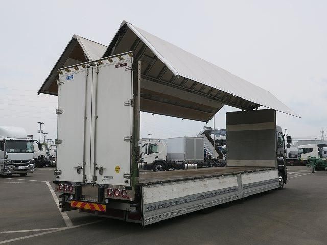 Isuzu GIGA 2018-07 8311126-6