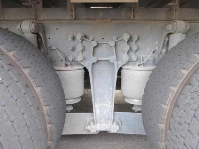 Isuzu GIGA 2018-03 8331937-20