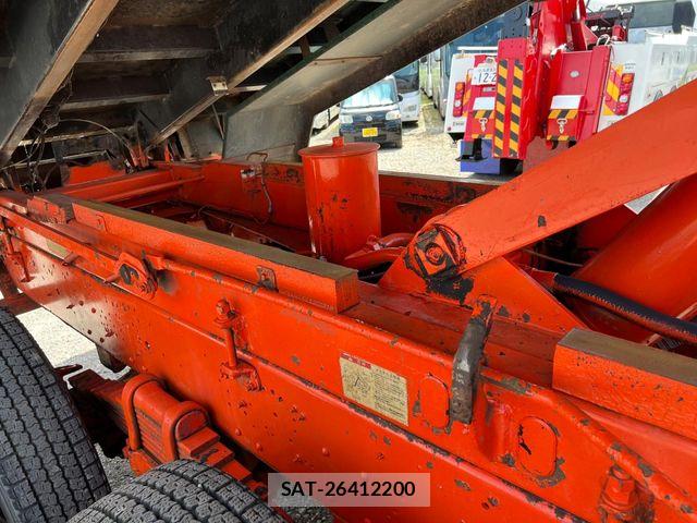 Isuzu GIGA 2000-12 8335962-17