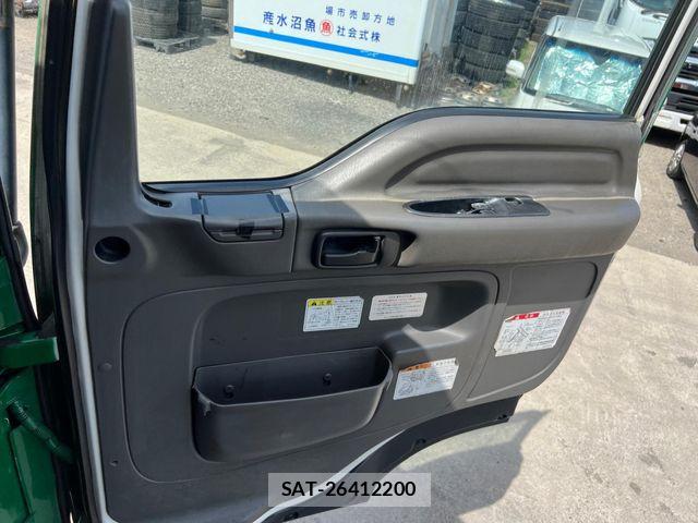 Isuzu GIGA 2000-12 8335962-4