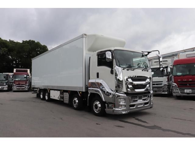 Isuzu GIGA 2016-05 8331936-0