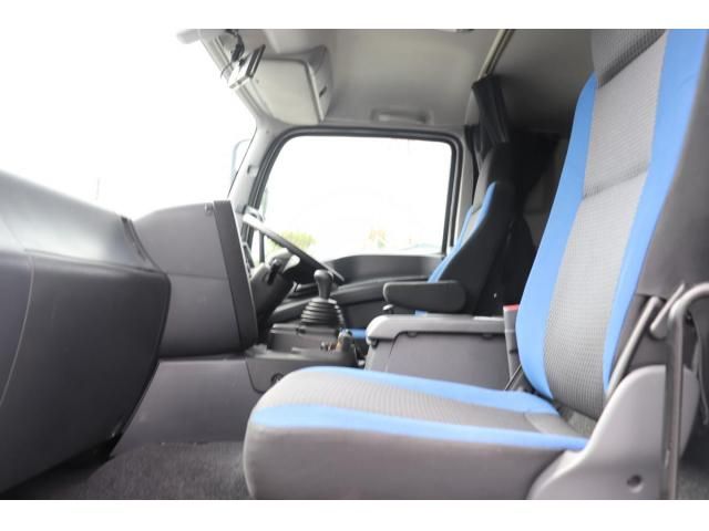 Isuzu GIGA 2016-05 8331936-27