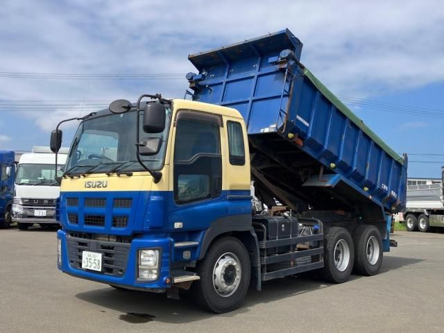 Isuzu GIGA 2012-05 8331940-0