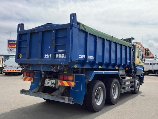 Isuzu GIGA 2012-05 8331940-2