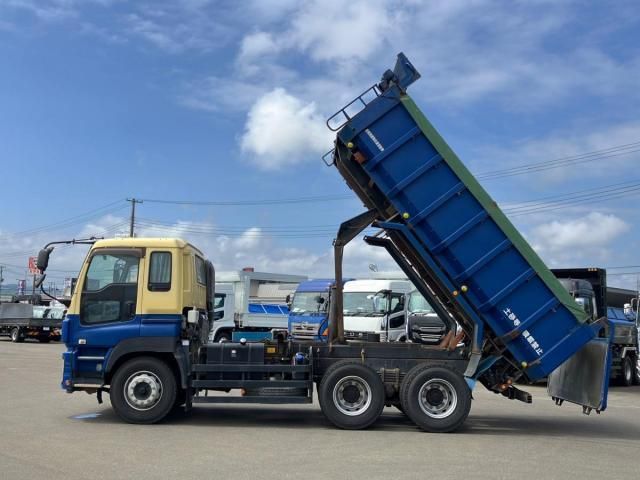 Isuzu GIGA 2012-05 8331940-4