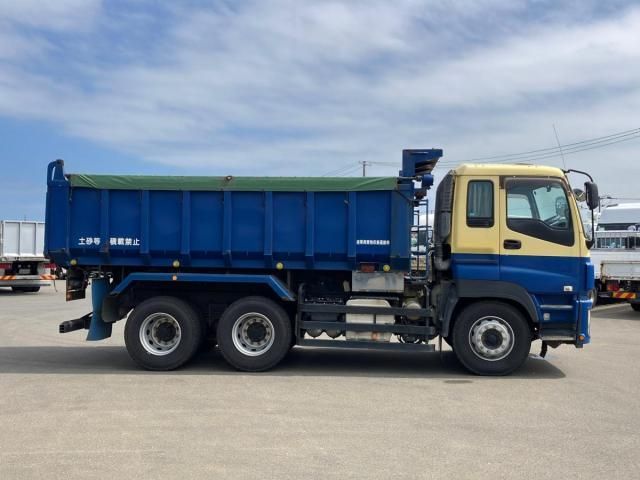 Isuzu GIGA 2012-05 8331940-7