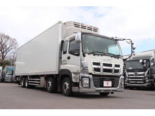 Isuzu GIGA 2015-12 8331939-7