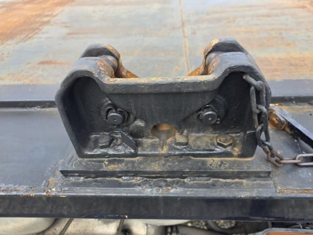 Isuzu GIGA 2008-01 8331942-12