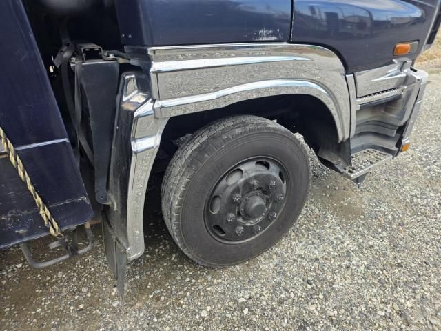 Isuzu GIGA 2008-01 8331942-5