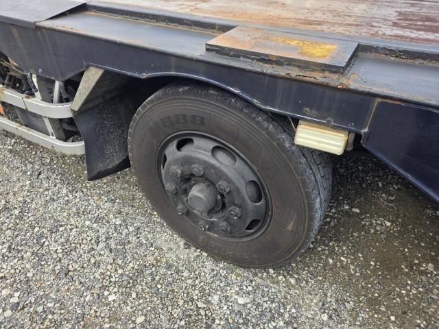 Isuzu GIGA 2008-01 8331942-6