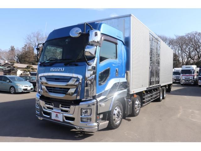Isuzu GIGA 2020-09 8331931-1