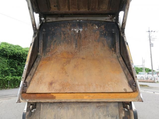 Isuzu GIGA 2007-04 8331938-11