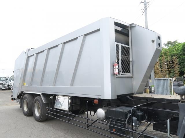 Isuzu GIGA 2007-04 8331938-14