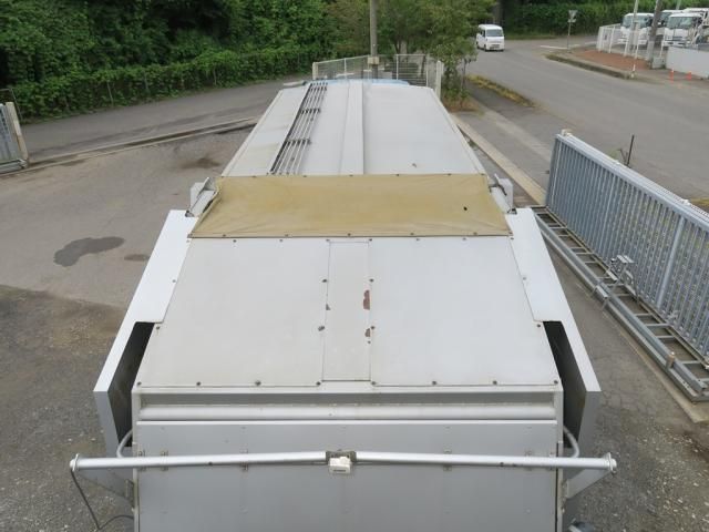 Isuzu GIGA 2007-04 8331938-5