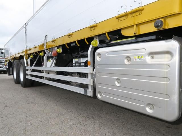 Isuzu GIGA 2022-06 8331932-11