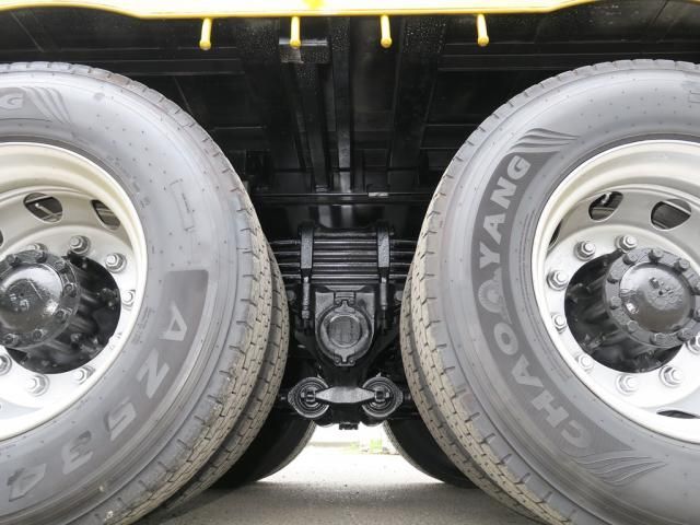 Isuzu GIGA 2022-06 8331932-18