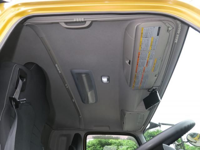 Isuzu GIGA 2022-06 8331932-23