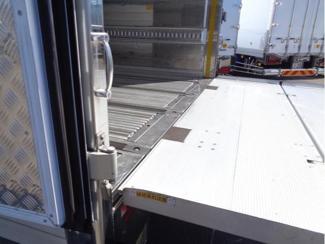 Isuzu GIGA 2024-03 8331933-9