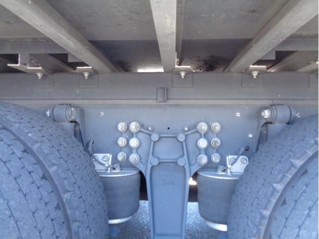 Isuzu GIGA 2024-03 8331933-16