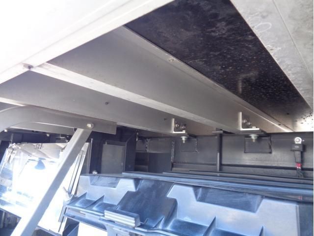 Isuzu GIGA 2024-03 8331933-21