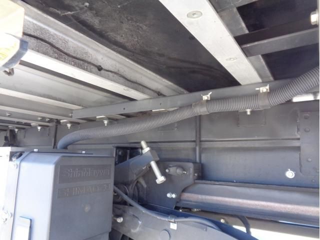 Isuzu GIGA 2024-03 8331933-22