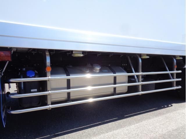 Isuzu GIGA 2024-03 8331933-26