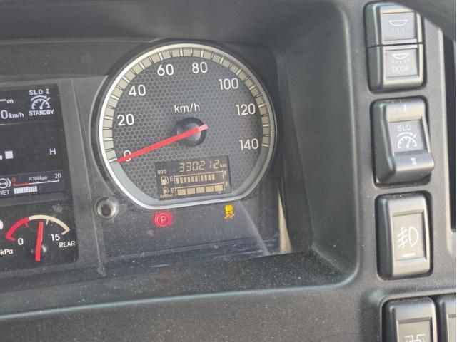 Isuzu GIGA 2020-12 8331934-6