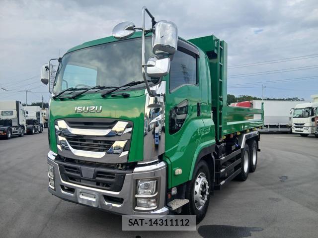 Isuzu GIGA 2019-03 8354566-0