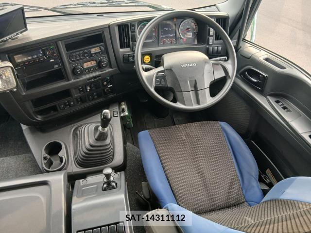 Isuzu GIGA 2019-03 8354566-25