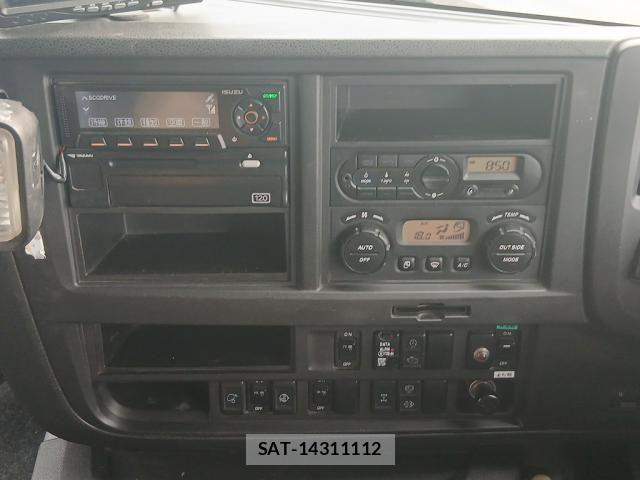 Isuzu GIGA 2019-03 8354566-27