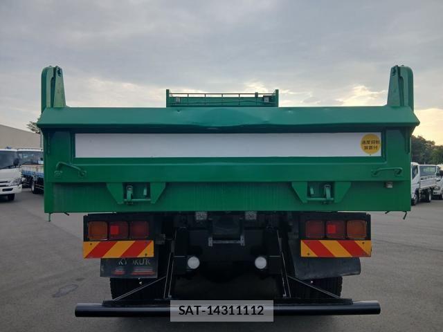 Isuzu GIGA 2019-03 8354566-4