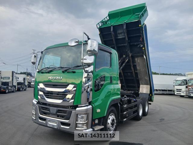 Isuzu GIGA 2019-03 8354566-6