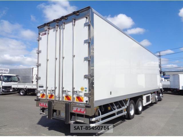 Isuzu GIGA 2023-03 8354565-2