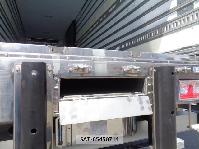 Isuzu GIGA 2023-03 8354565-8
