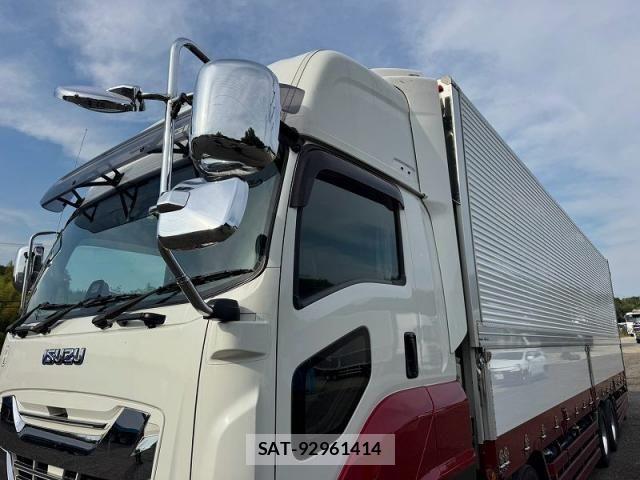 Isuzu GIGA 2021-01 8366069-25