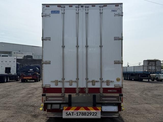 Isuzu GIGA 2021-01 8366065-9