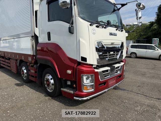 Isuzu GIGA 2021-01 8366065-16