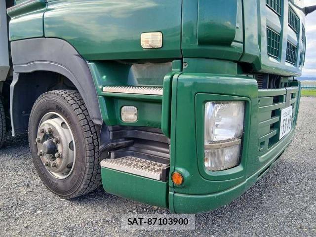 Isuzu GIGA 2014-01 8366066-17