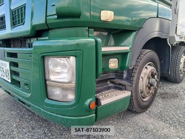 Isuzu GIGA 2014-01 8366066-24
