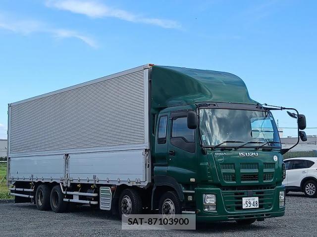 Isuzu GIGA 2014-01 8366066-4