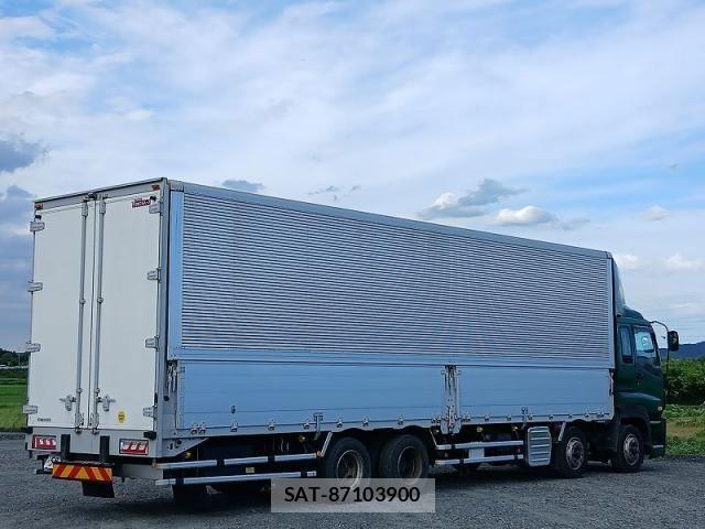 Isuzu GIGA 2014-01 8366066-8