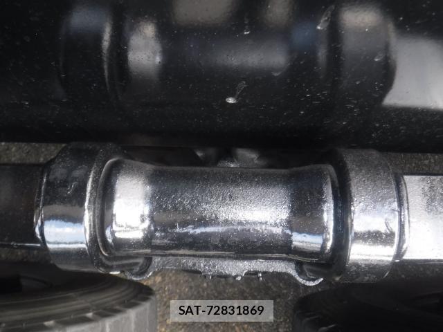 Isuzu GIGA 2019-03 8412620-21