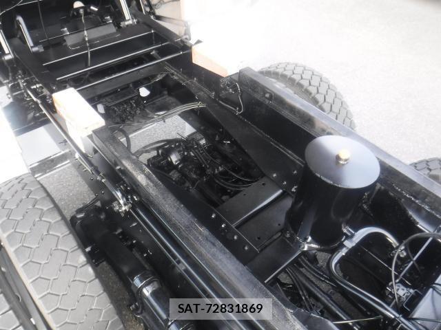 Isuzu GIGA 2019-03 8412620-23