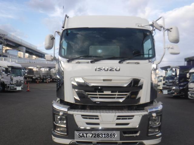 Isuzu GIGA 2019-03 8412620-2