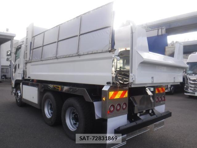 Isuzu GIGA 2019-03 8412620-6