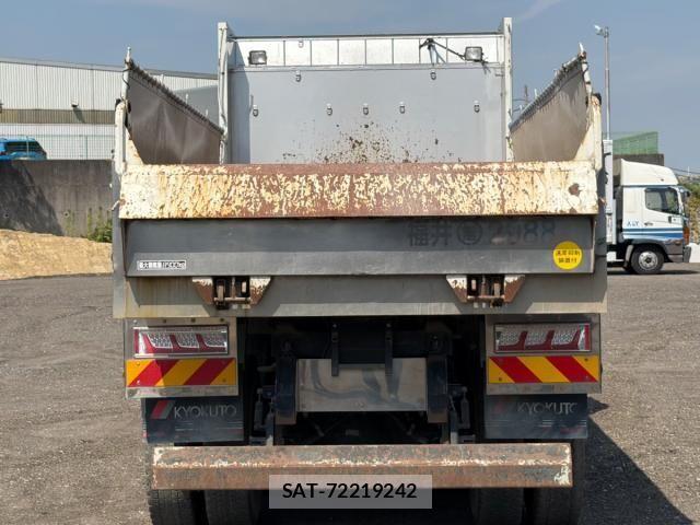 Isuzu GIGA 2022-01 8412617-8