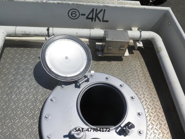 Isuzu GIGA 2017-10 8412615-24