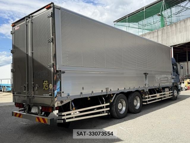 Isuzu GIGA 2015-01 8412622-18