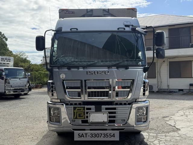 Isuzu GIGA 2015-01 8412622-3
